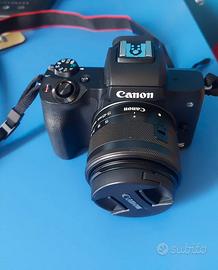 Canon  EOS M50 Mark II + Obiettivo 15-45mm