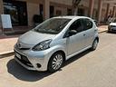 toyota-aygo-1-0-5p-navi-perfetta-2012