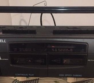 RADIO CASSETTE MAXELL