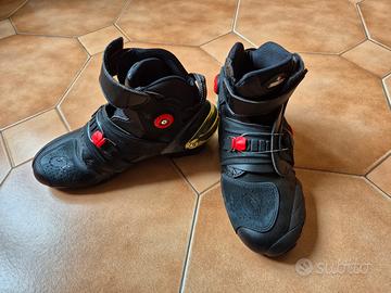 scarpe da moto 