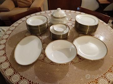 servizio piatti con bordo in oro da 12