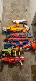 Lotto Nerf 21 pistole e fucili con tanti accessori