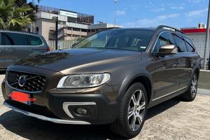 Volvo XC 70 2.4 D4 AWD GEARTRONIC SUMMUM