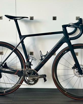 Canyon Ultimate CFR - campagnolo collection