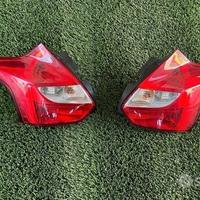 Ford Focus 2013 Stop Completi