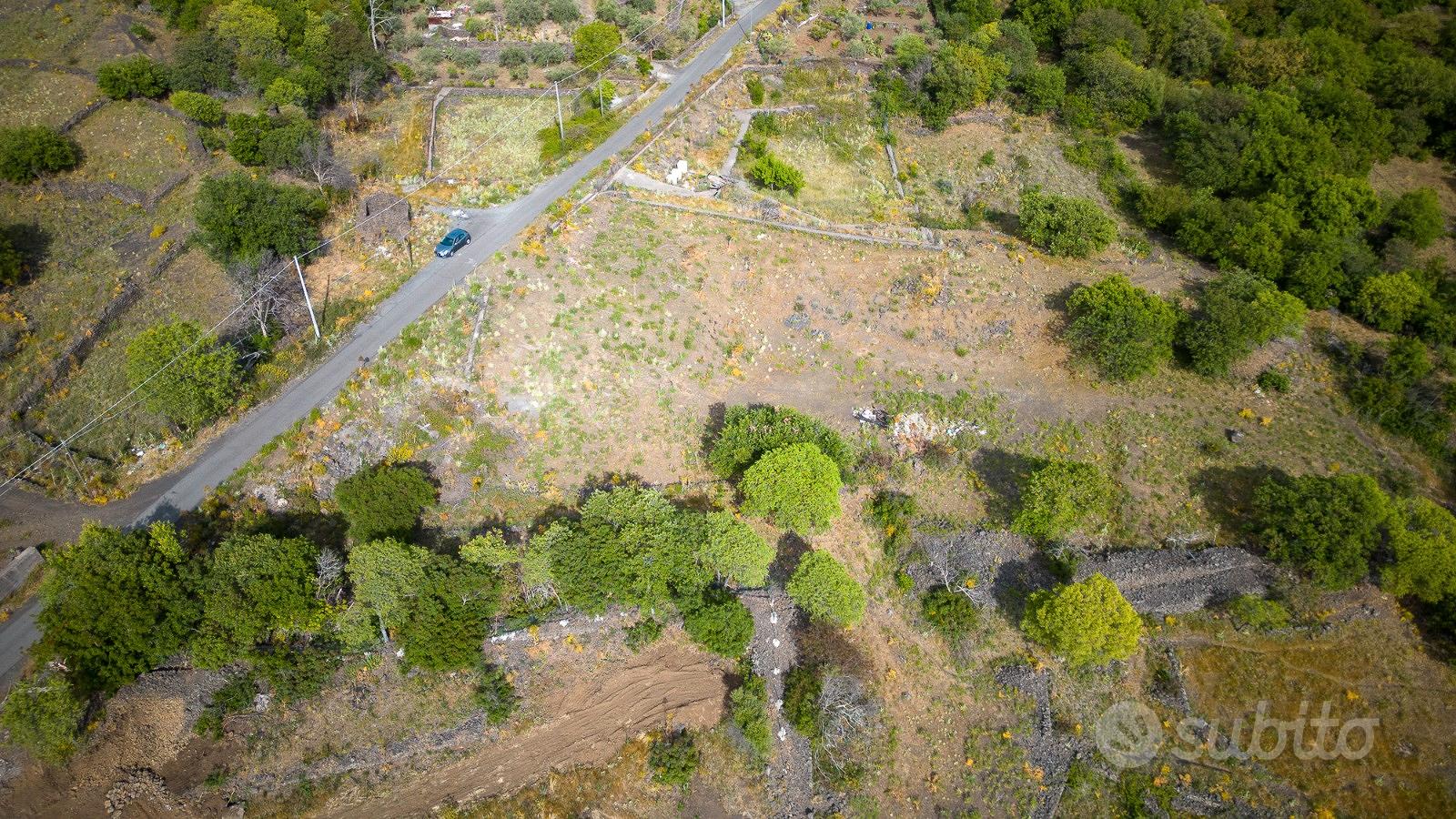 Terreno Agricolo 3.900 mq a Belpasso - Altro