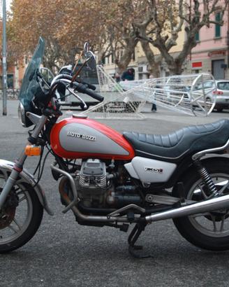 Moto Guzzi V 35 C del 1984 - ATTIVATA ISCRIZIONE F