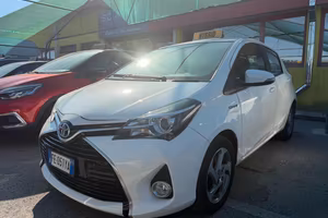 TOYOTA Yaris 1.5 Hybrid 5 porte Active