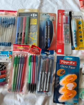 Lotto Cancelleria Vintage Anni 2000  14 pezzi 