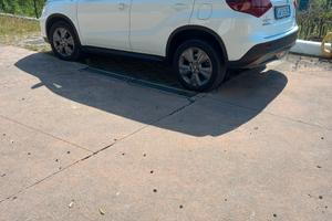 Suzuki suv vitara Htbrid