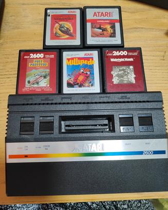 Atari 2600 Console con 5 Giochi