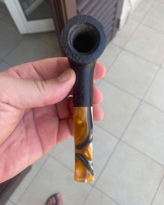 Pipa artigianale in radica rusticata