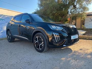 Peugeot 2008 1.2 100cv Allure