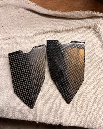 Battitacco carbonio ducati 749/999