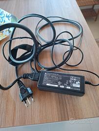 Alimentatore universale per notebook