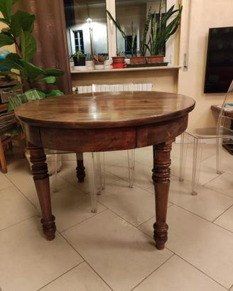 Tavolo ovale in noce allungabile