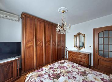 Camera matrimoniale in legno