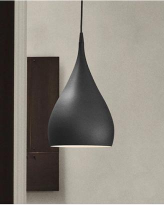 Lampadario nero a sospensione marchio &Tradition
