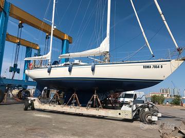 Barca a vela due alberi