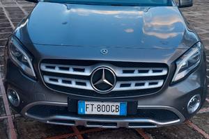 Mercedes gla