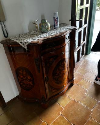 mobile in legno
