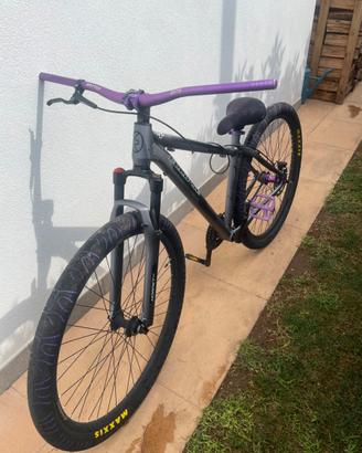 whellie bike