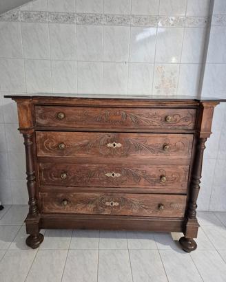 cassettiera vintage di classe in legno