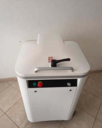 Spezzatrice semiautomatica Vitella