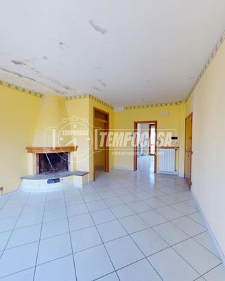 Quadrilocale di 110 MQ con balcone e soffitta