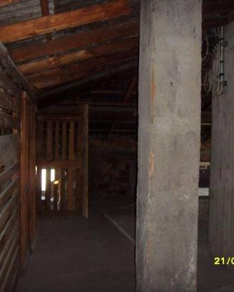 Immobile in asta di 84 m² con 3 locali e box auto 