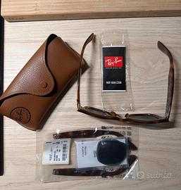 Ray-Ban Wayfarer + Ricambi (Astine + Lenti)