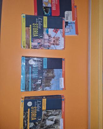 Libri di storia 3° 4° 5° liceo