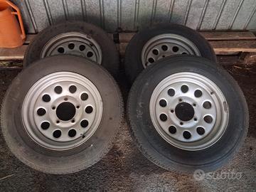 Ruote Jimny complete di cerchi