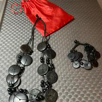 Collana e braccialetto