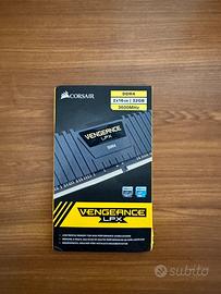 RAM CORSAIR 32GB(2x16) DDR4