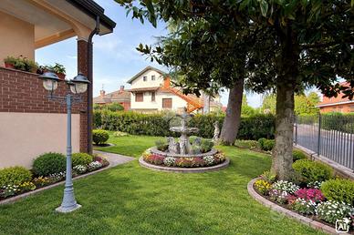 VILLA SINGOLA A ASSAGO