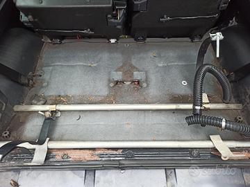 MOQUETTE PIANALE POST. SUZUKI VITARA «I» (1989)