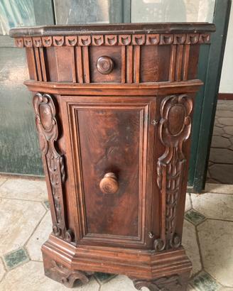 Mobiletto bar d’epoca