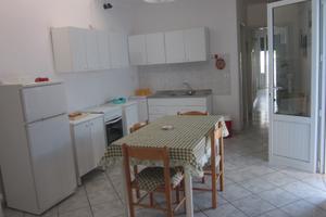 Casetta al mare. Torre mozza. Ugento