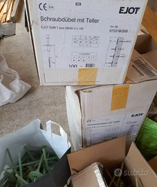 Tasselli per cappotto