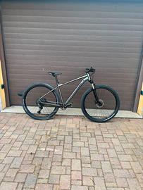 bici mtb cube