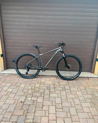 bici mtb cube