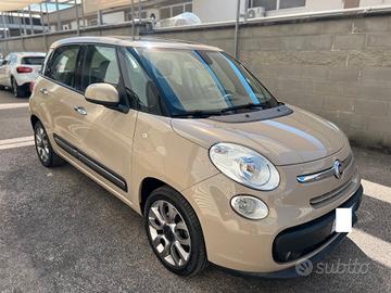 Fiat 500L 1.6 mjt Lounge 105cv NAVI/TETTO PANO/PDC