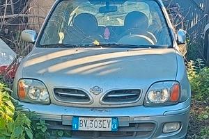 Micra 2001 1000 cc cambio automatico