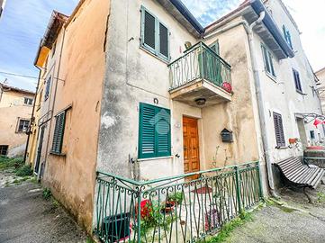 5 LOCALI A CASCIANA TERME LARI