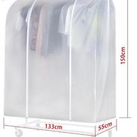 Appendiabiti con ruote e copri appendiabiti