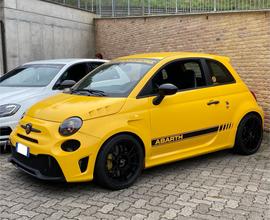 Abarth 595 Competizione Pack Performance