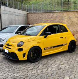 Abarth 595 Competizione Pack Performance