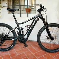 E-bike Giant Stace e+
