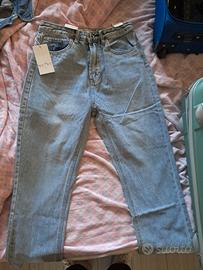 Jeans nuovi mai indossati